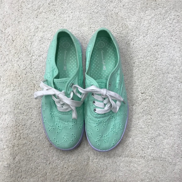 payless shoes size 15